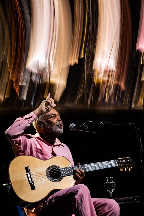 Gilberto Gil reunirá três gerações nos palcos japoneses