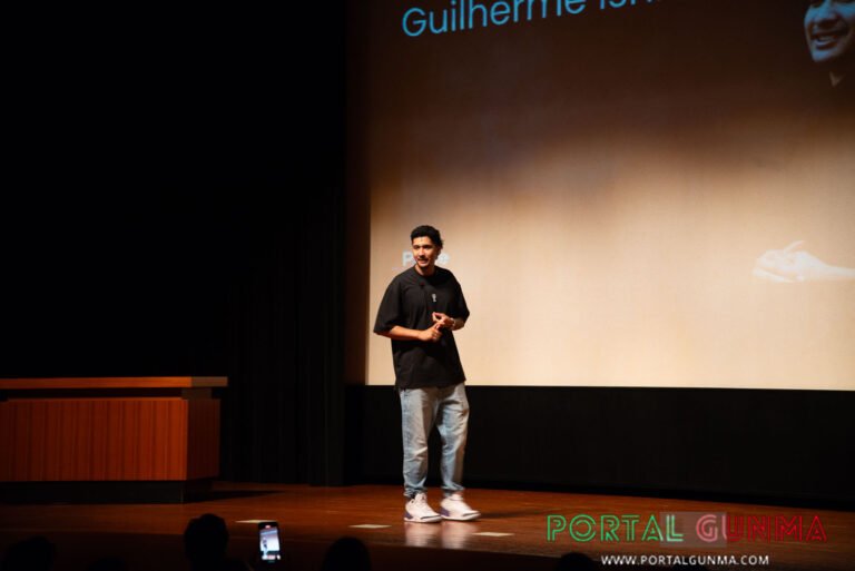 Guilherme Ishizaki - hairstylist